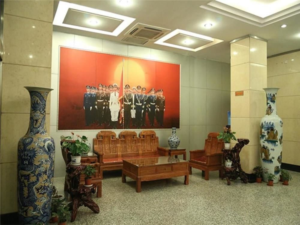Tianjin Jingjin Hotel Exterior photo